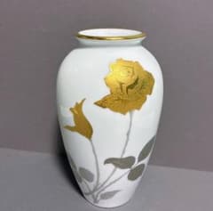 大倉陶園 金蝕バラ 花瓶 ロングセラー - メルカリ