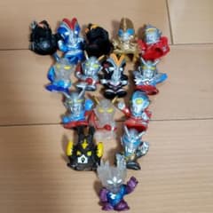 ウルトラマン　指人形のサムネイル