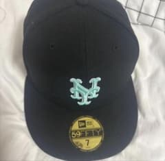 kvi baba着用New Era 59FIFTY キャップ ピンバッジ付き kvi baba着用New Era 59FIFTY キャップ ピンバッジ付き - メルカリ