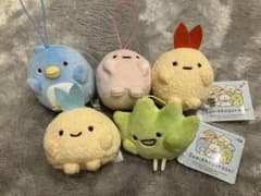 すみっコぐらし ばんざいゴムひも付き　マスコット　ぬいぐるみ　5こセットのサムネイル