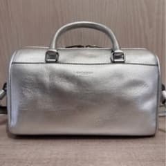 新品 SAINT LAURENTサンローラン ベイビーダッフル シルバー - メルカリ