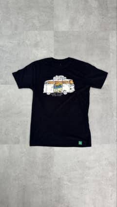 【最終値下】WILD TRIBUTE パドレアイランドプリントTシャツ ブラックのサムネイル