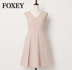 FOXEY NEW YORK ノースリーブベージュピンクワンピース ポケット付き