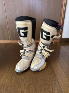 Gaerne J オフロード&モタードブーツのサムネイル