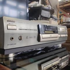 Victor XV-D2000 DVDプレーヤー ジャンク品、不動品、電源OK - メルカリ