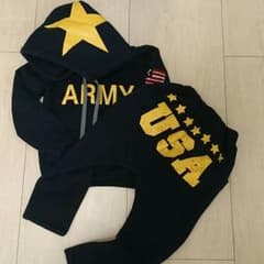 緊急値下げ！子供服120 セットアップのサムネイル