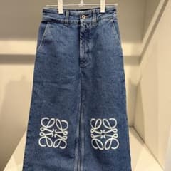 【美品】LOEWE ロエベ アナグラム刺繍 ワイドデニムパンツ サイズ32のサムネイル