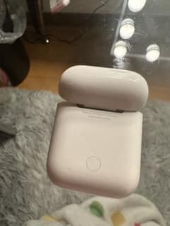 AirPods第2世代のサムネイル