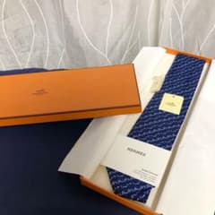 【新品未使用‼︎】エルメス ネクタイ ダークブルーのサムネイル
