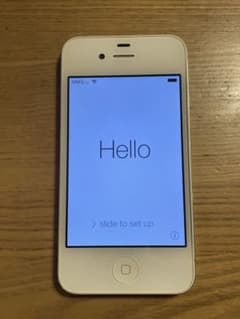 iPhone4 ホワイト 本体　ジャンクのサムネイル