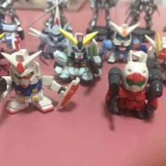 ガンダム フィギュアのサムネイル