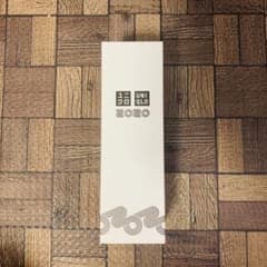 ユニクロ誕生感謝祭 2020 ミニボトル 黒　水筒 ノベルティ 新品未開封のサムネイル