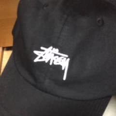 ストゥーシーキャップのサムネイル
