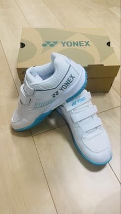 YONEX 室内シューズ(バドミントン等)のサムネイル