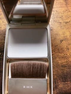 【美品/2024年購入】RMK シルクフィット セッティングパウダーのサムネイル