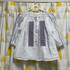 古着　刺繍ブラウスのサムネイル