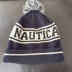 ポンポン付きニット帽　NAUTICAのサムネイル