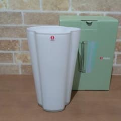 新品】iittala イッタラ アアルト ベース 220mm ホワイト 花瓶 - メルカリ