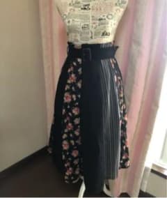 未使用タグ無し◎花柄ロングスカートのサムネイル