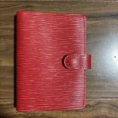 Louis Vuitton レッド手帳カバーのサムネイル