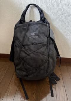 【新品未使用】　ARC'TERYX エアリオス 35 ブラック　ショートサイズのサムネイル