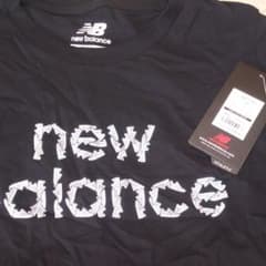 new balance Tシャツのサムネイル