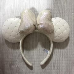 ディズニー　カチューシャ　ホワイト　パール　ミニーのサムネイル