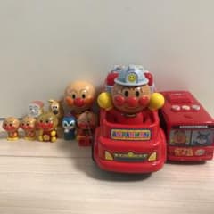 アンパンマン消防車　おもちゃセットのサムネイル