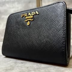 ✨極美品✨ PRADA 二つ折り財布 ブラック 1ML018 サフィアーノレザー