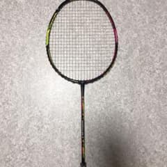 値下げしましたYONEX バドミントンラケット デュオラ10LTのサムネイル