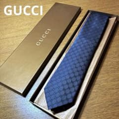 美品】GUCCI グッチ 紺ネクタイ GG柄 - メルカリ