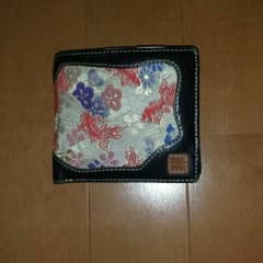 財布のサムネイル