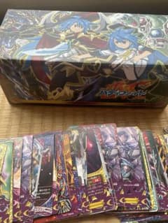 ・バディファイトカード 200枚以上 ・カード入れBOXありのサムネイル