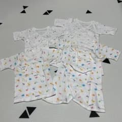 週末価格　ミキハウス　新生児  短肌着  コンビ肌着　４枚セット　60cmのサムネイル
