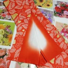 正絹　総絞り着物　花　美品のサムネイル