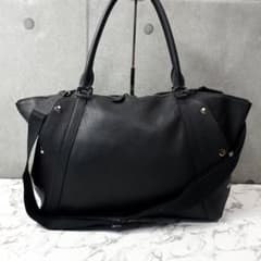 保管品】AKRIS Aimée ミディアム ブラック 定価277,000円 - メルカリ