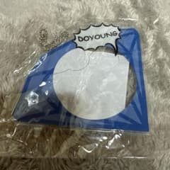 ドヨン 缶バッチケースのサムネイル
