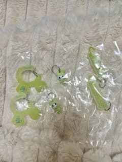 TWICEアクリルカラビナフロッキーマスコット　ジョンヨンのサムネイル