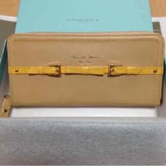 新品サマンサタバサ長財布のサムネイル