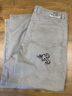 新品 Kik Wear SUPREME ASTROK グレージュ 42×32 ⑤ - メルカリ