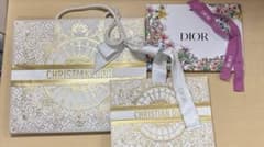 Christian Dior ショップ袋 限定デザイン　紙袋　リボン付きのサムネイル