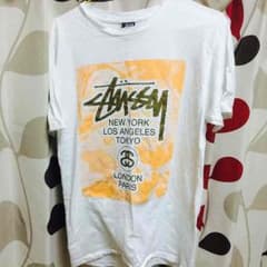 格安！STUSSY Tシャツのサムネイル