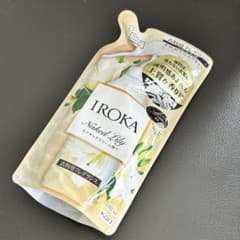 IROKA Naked Lily 衣類用フレグランスのサムネイル