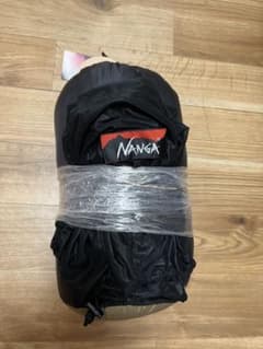 NANGA 寝袋 シュラフ 収納袋付きのサムネイル