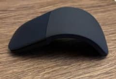 Microsoft Surface Arc Mouse ブラックのサムネイル