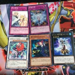 遊戯王のサムネイル