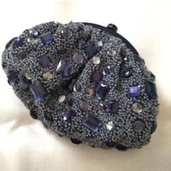 SANTI パーティーバッグ ビジュー付き　クラッチ　バッグ　美品　神崎恵 美品□□SANTI ネイビー ストーンビーズクラッチバッグ 神崎恵