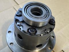 スバル　BRZ （ZD8）  純正デフのサムネイル
