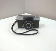 OLYMPUS PEN-EE フィルムカメラ レトロのサムネイル