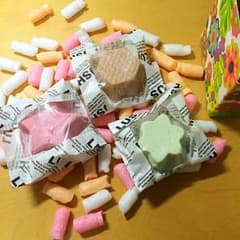 LUSH石鹸3点セットのサムネイル
